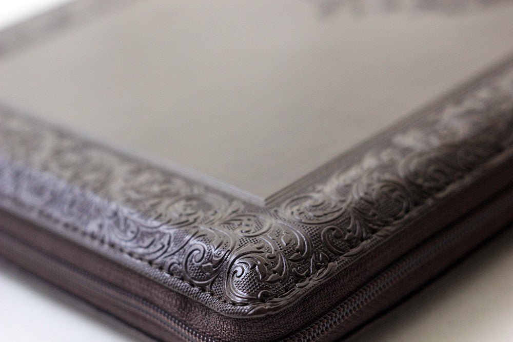 Ukrainian Bible – Ohienko translation, Leatherette, Zipper, Thumb Index, Gold edges